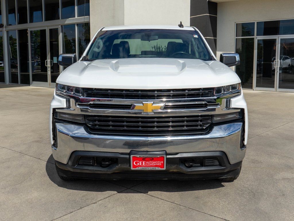 2020 Chevrolet Silverado 1500 LT photo 2