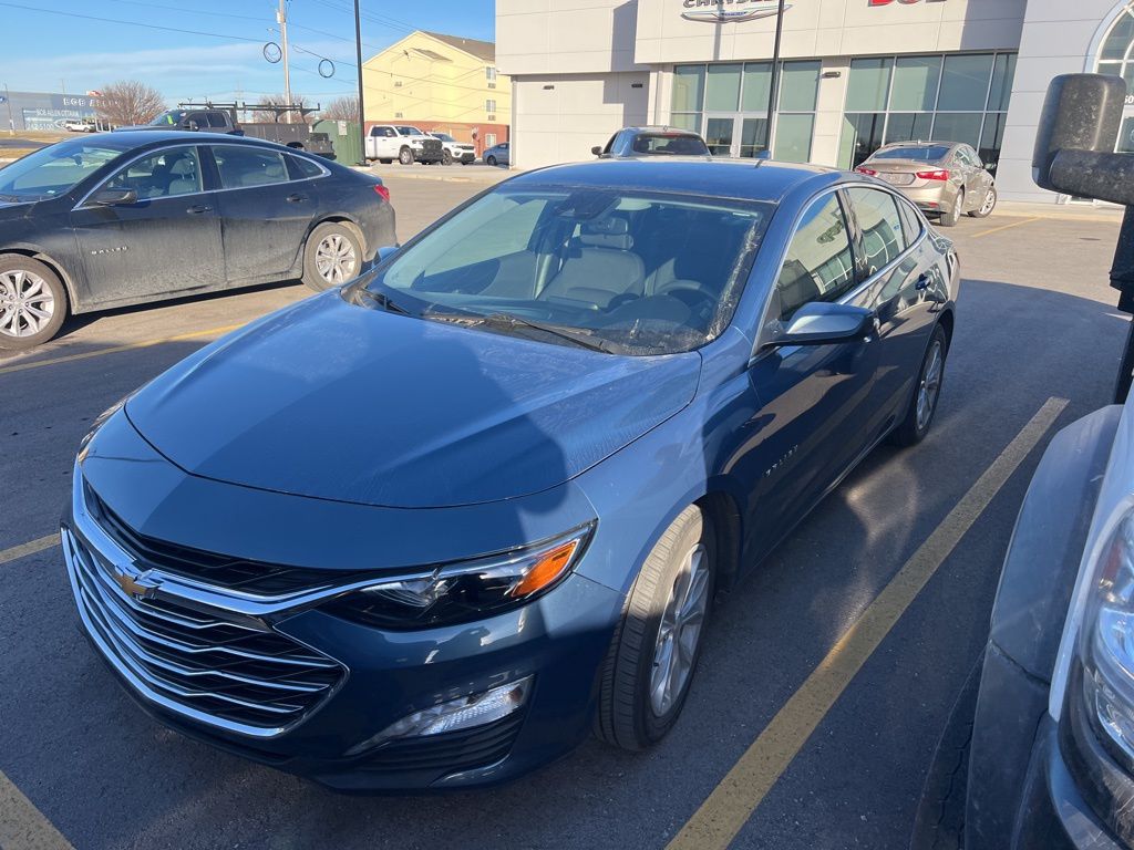 2024 Chevrolet Malibu 1LT's photo