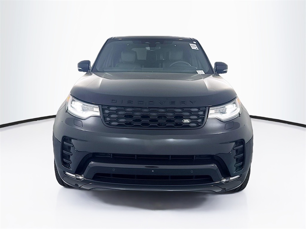 2025 Land Rover Discovery SE photo 2