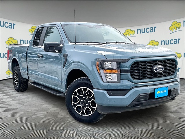 2023 Ford F-150 XL's photo