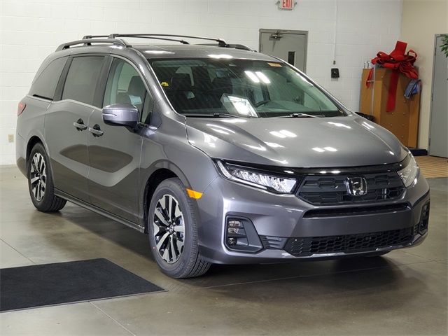 2026 Honda Odyssey EX-L photo 3
