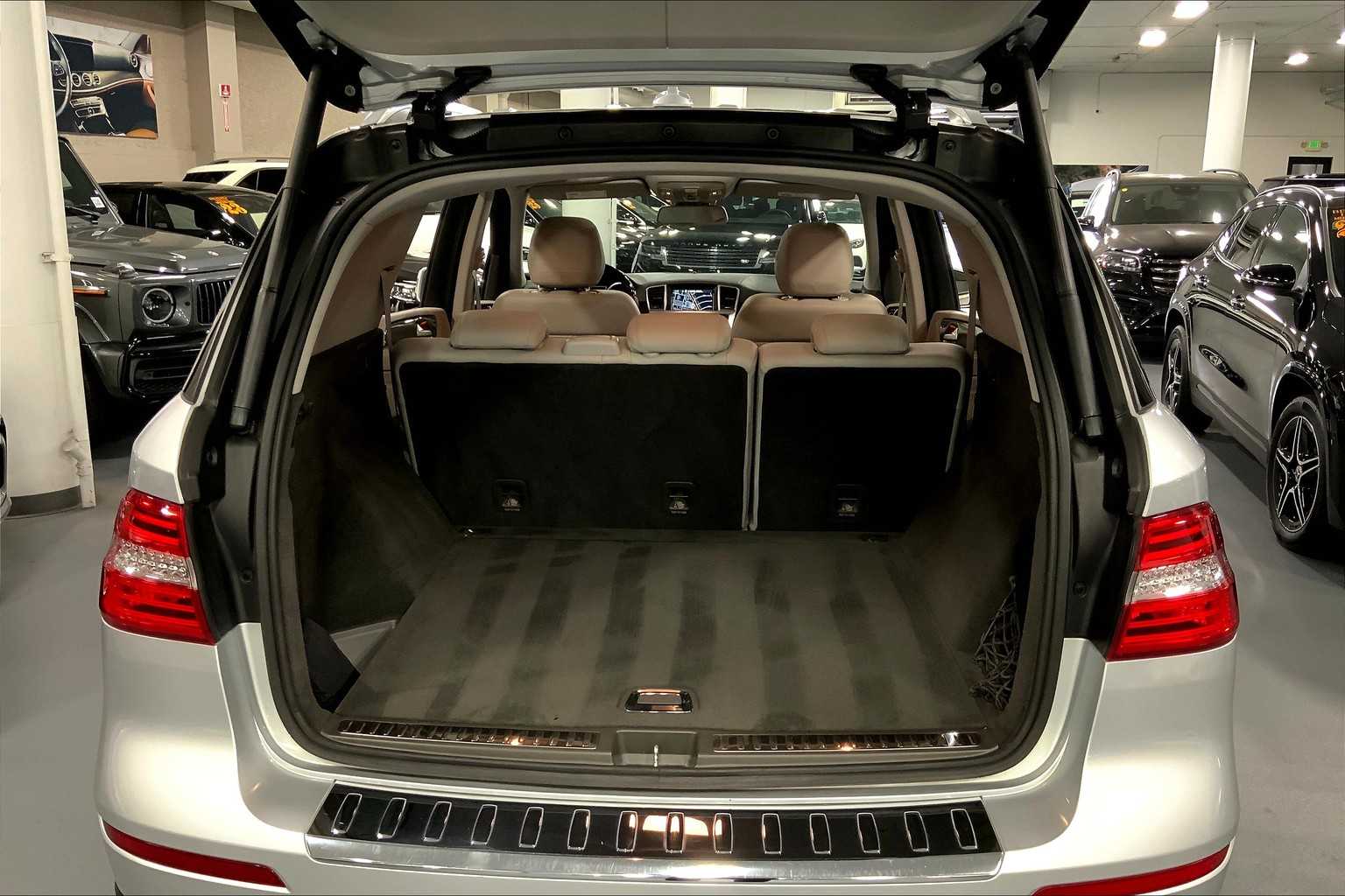2015 Mercedes Benz ML 350 photo 30
