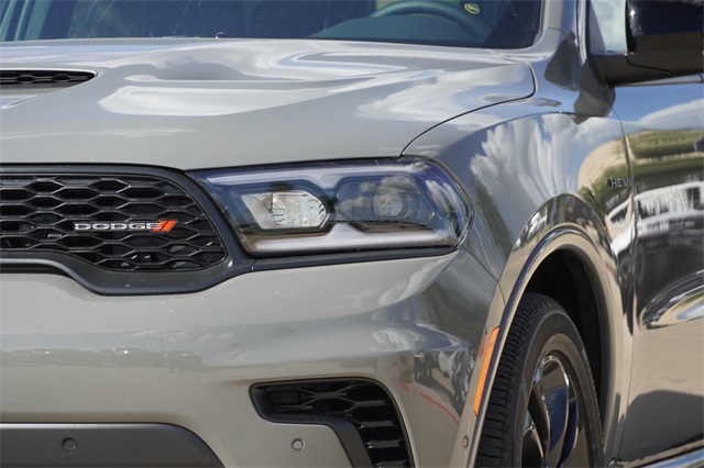 2025 Dodge Durango R/T Plus photo 4