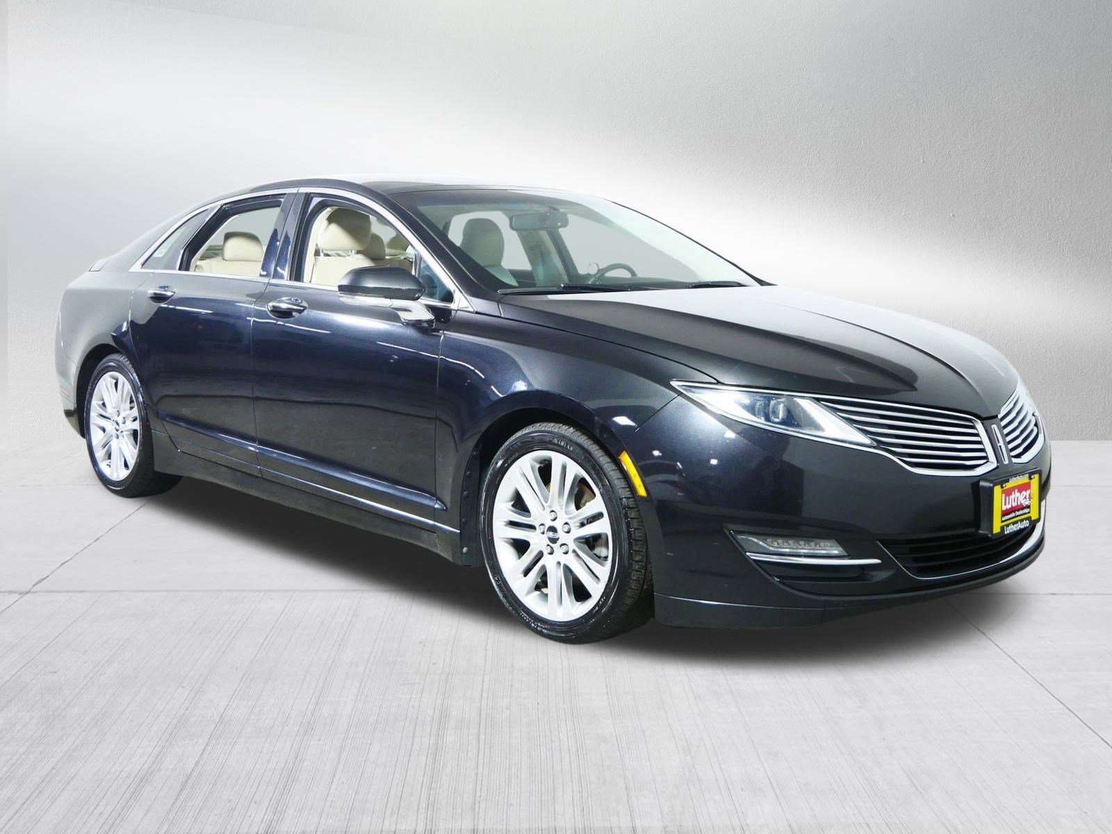 2014 Lincoln MKZ Base's photo