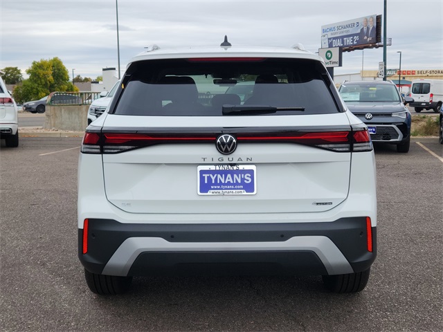 2025 Volkswagen Tiguan SE photo 4