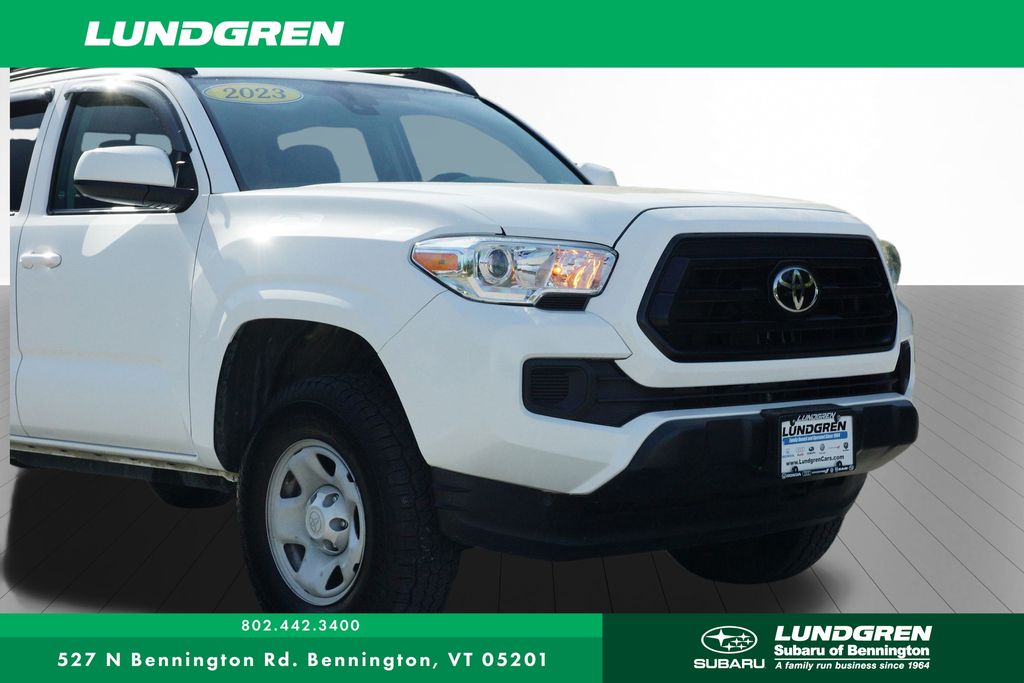 2023 Toyota Tacoma SR 4x4 photo 10