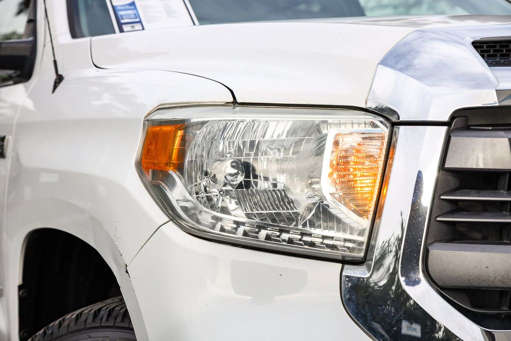 Used 2015 Toyota Tundra SR5 with VIN 5TFRY5F13FX175601 for sale in Downey, CA