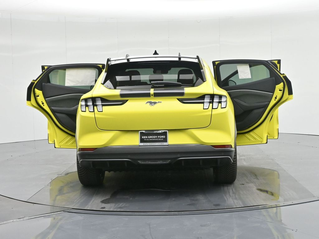 2024 Ford Mustang Mach-E GT photo 32