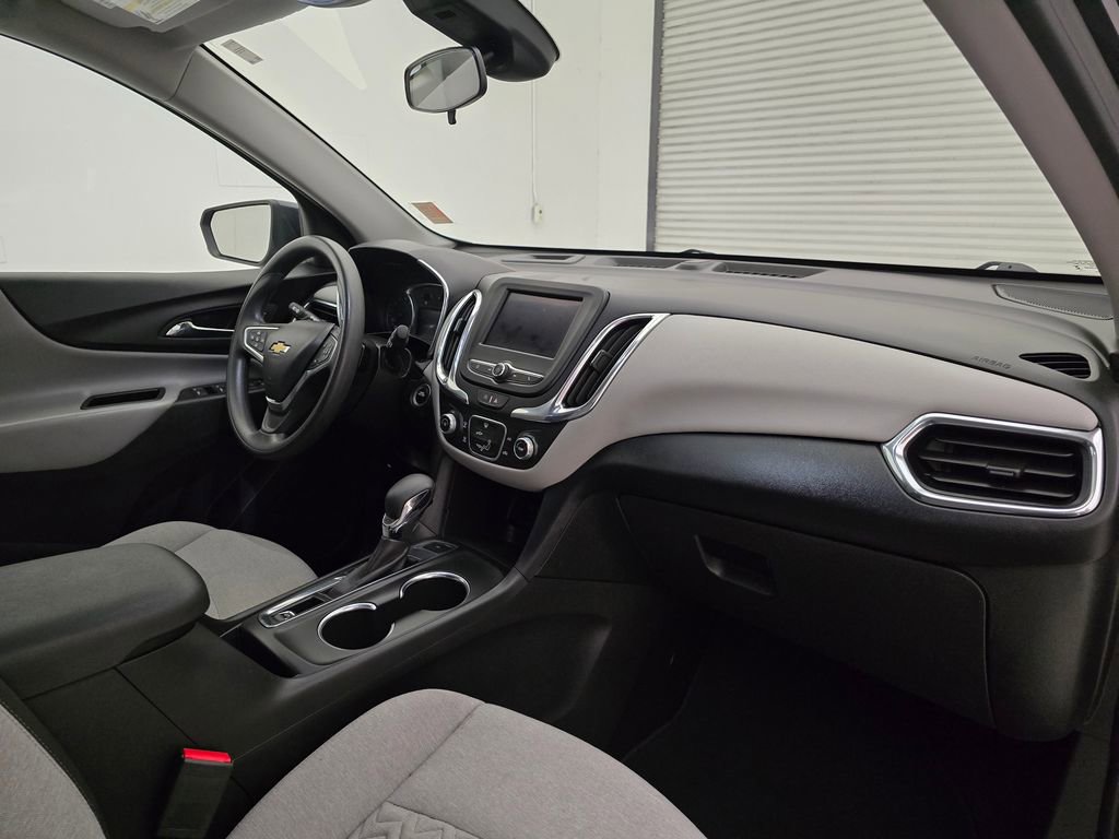 2023 Chevrolet Equinox LT photo 40