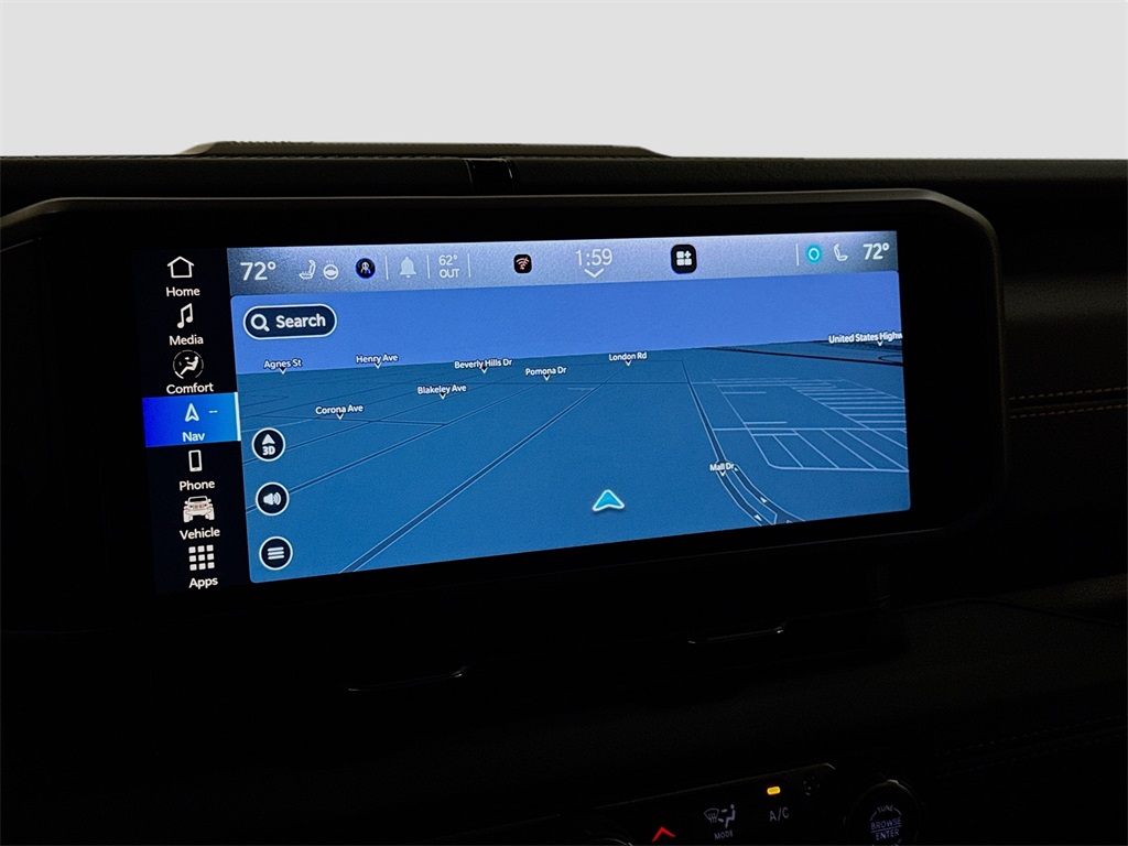 2025 Jeep Wrangler Sahara photo 26