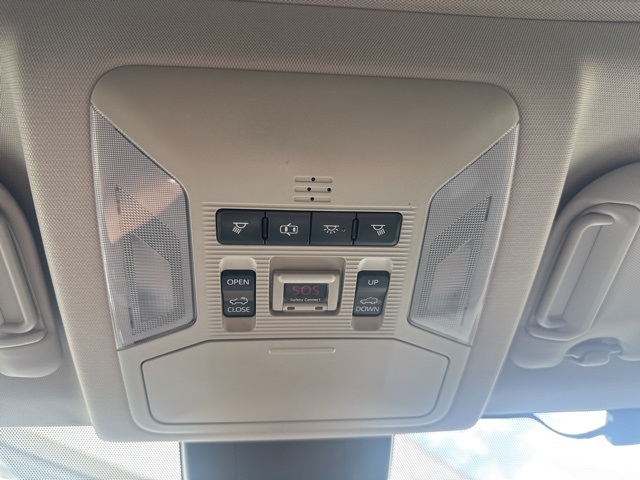 2019 Toyota RAV4 XLE photo 19