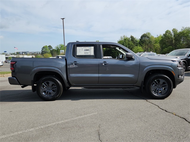 2025 Nissan Frontier SV photo 2