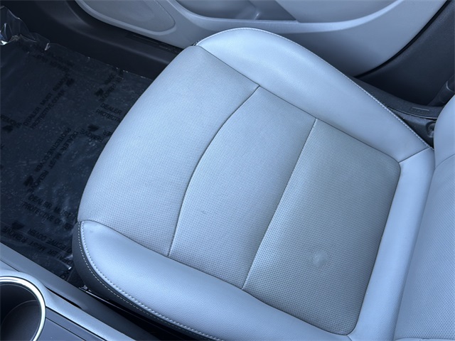 2023 Gmc Terrain SLT photo 24