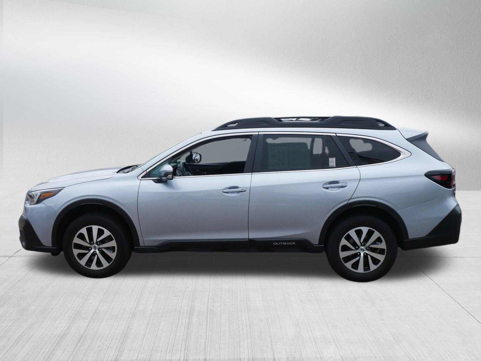 2022 Subaru Outback Premium photo 4