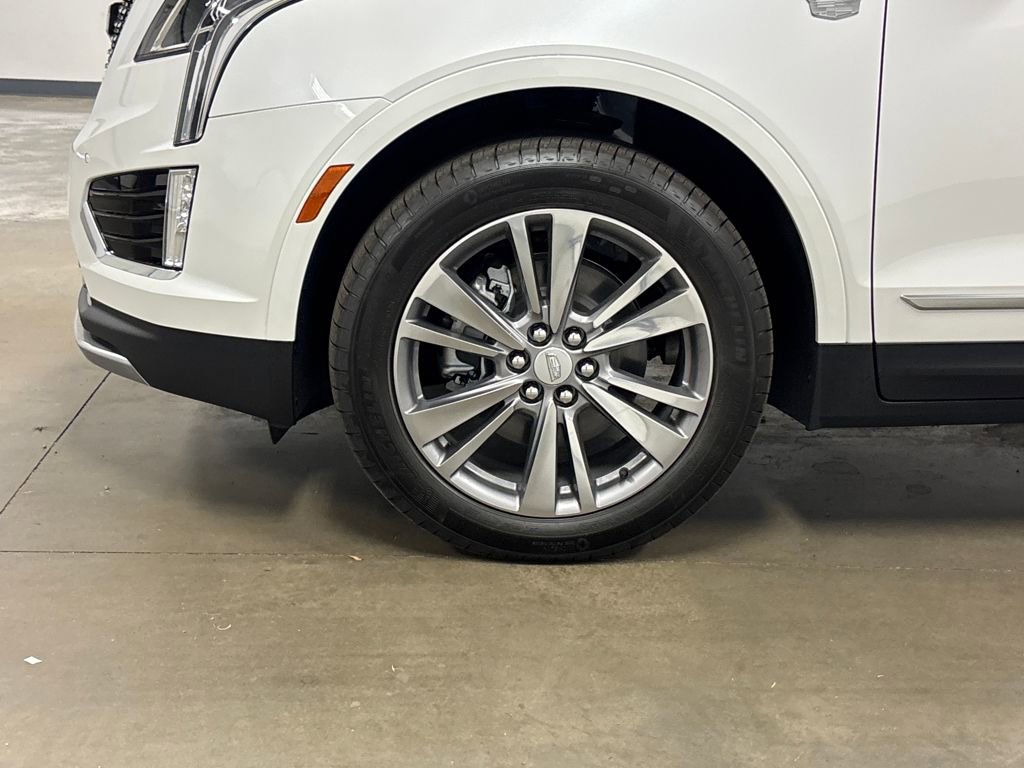 2025 Cadillac XT5 Premium Luxury photo 6