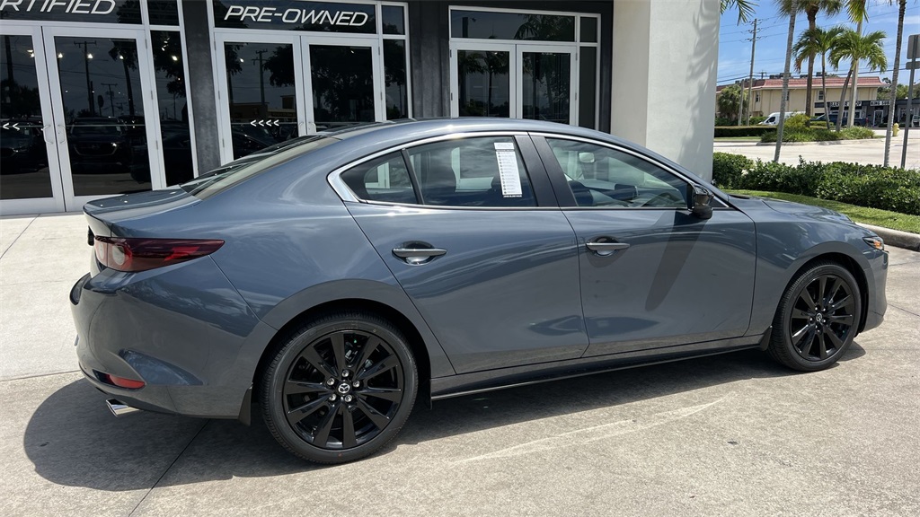 2025 Mazda Mazda3 Sedan 2.5 s Carbon photo 4