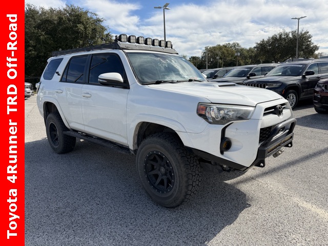 2020 Toyota 4Runner TRD Off-Road Premium's photo