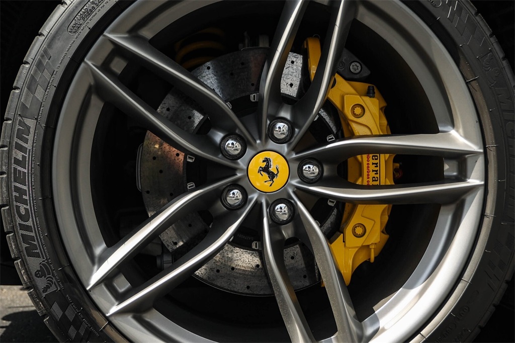 Certified Used 2018 Nero Daytona Metallic Ferrari Base image 13