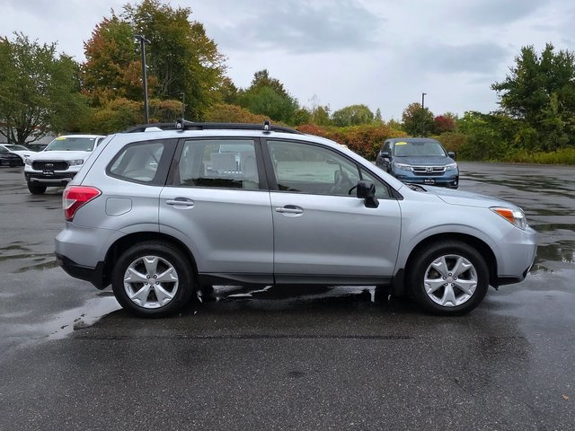 2016 Subaru Forester 2.5i photo 3