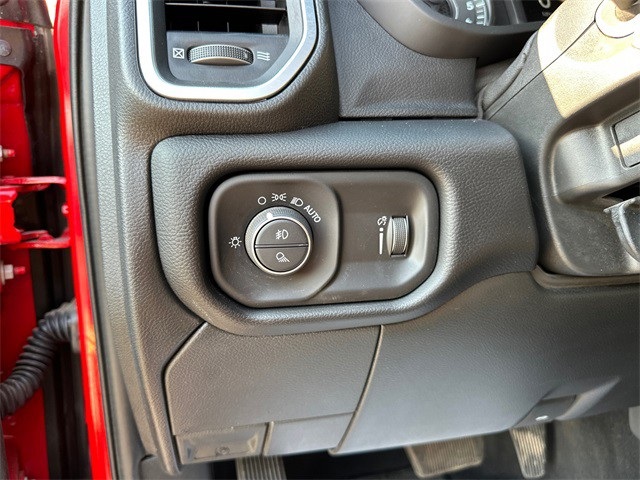 2024 Ram 2500 Big Horn photo 24