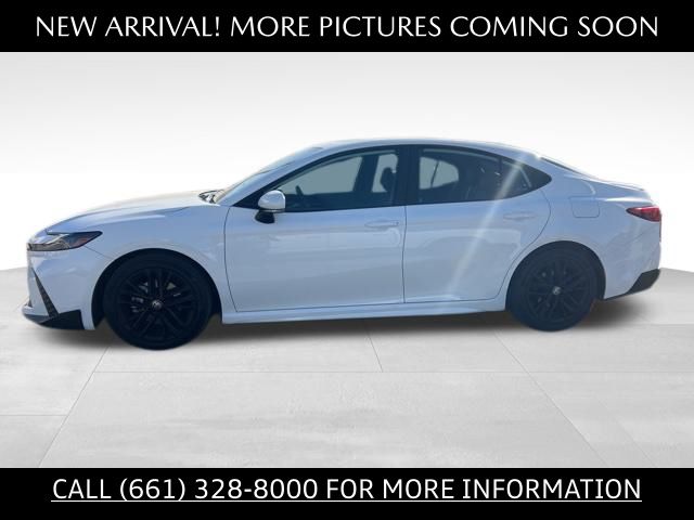 2025 Toyota Camry SE photo 2