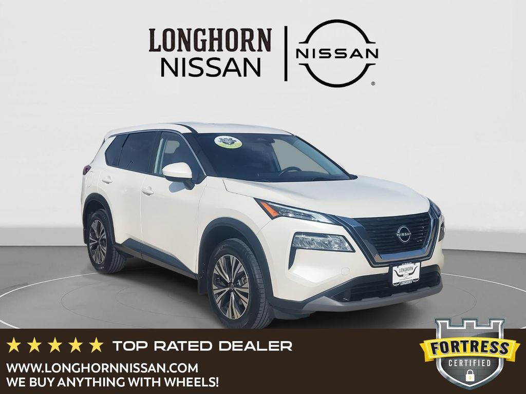 2023 Nissan Rogue SV's photo