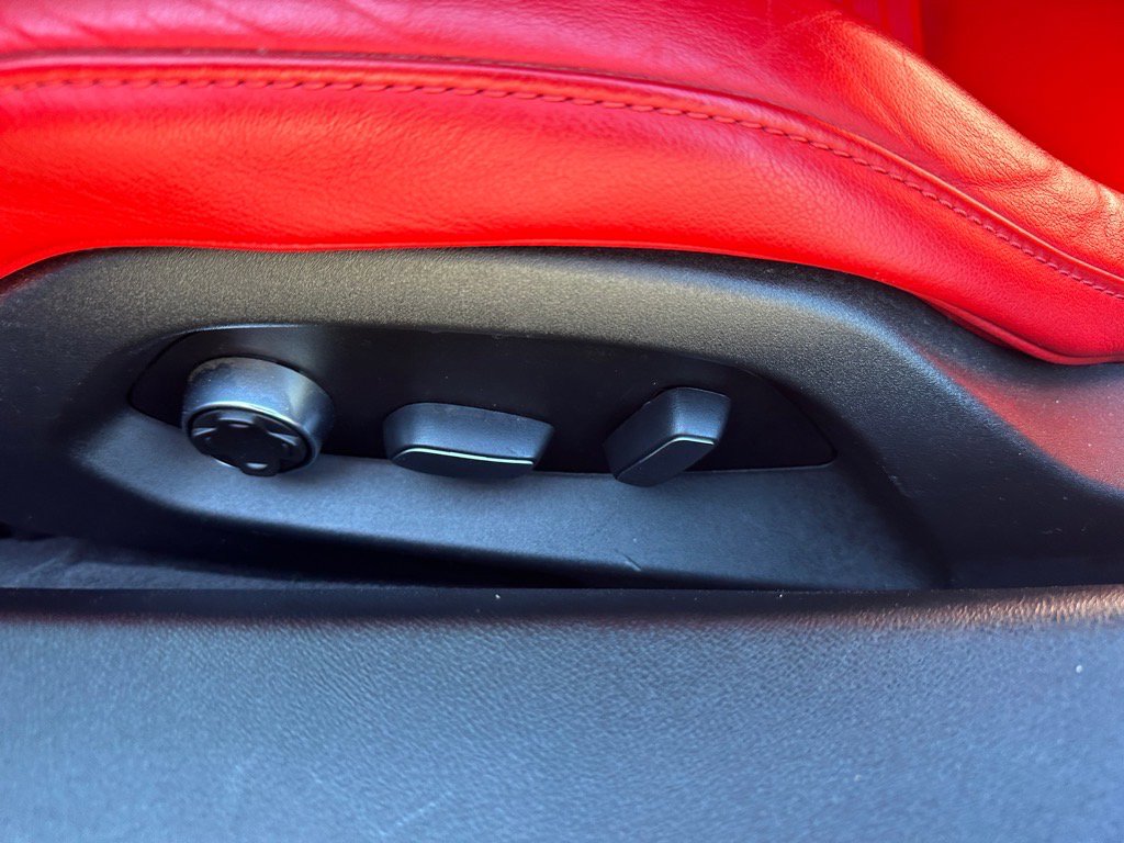 2020 Chevrolet Corvette 3LT photo 16