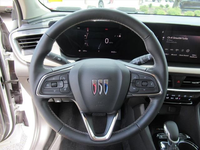 2025 Buick Encore GX Avenir photo 16