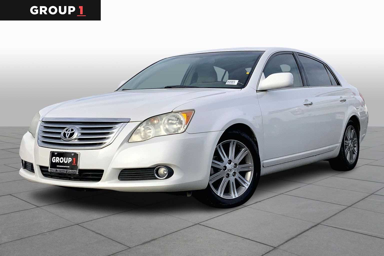 2009 Toyota Avalon Limited's photo
