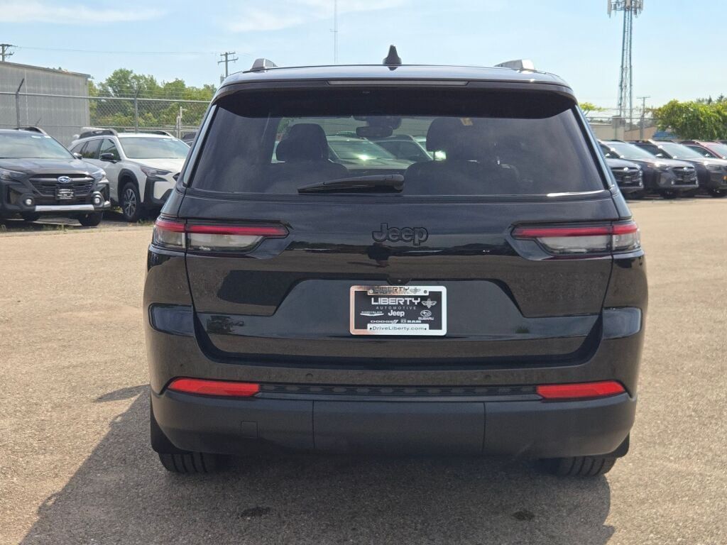 2024 Jeep Grand Cherokee Altitude X photo 10