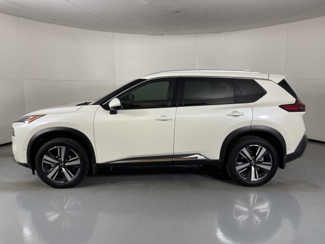 2022 Nissan Rogue Platinum photo 4
