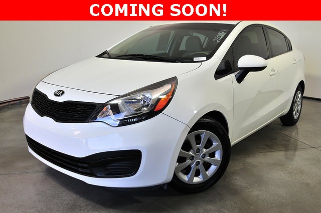 2013 Kia Rio LX's photo