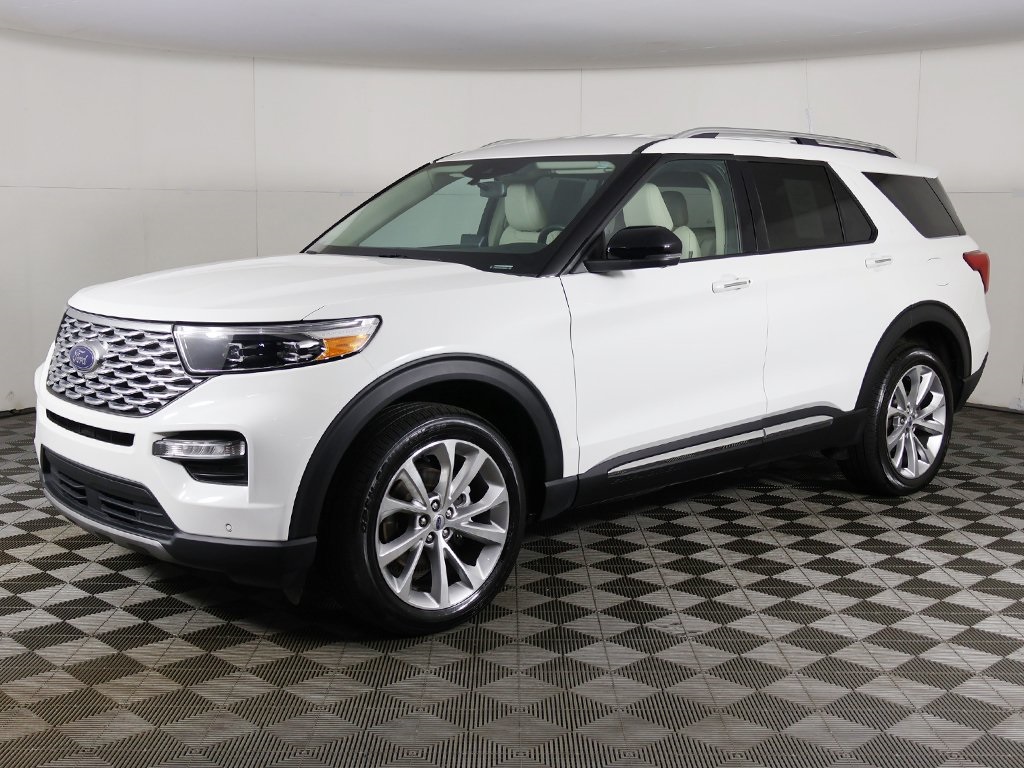 2023 Ford Explorer Platinum photo 4