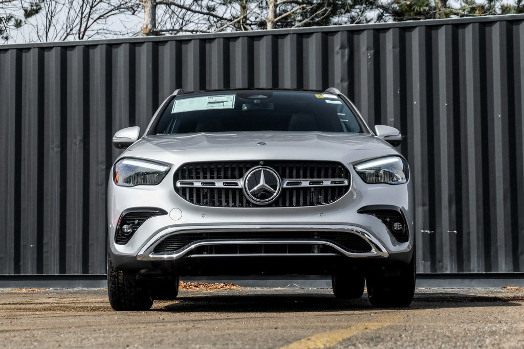 2025 Mercedes Benz GLA 250 4MATIC photo 5
