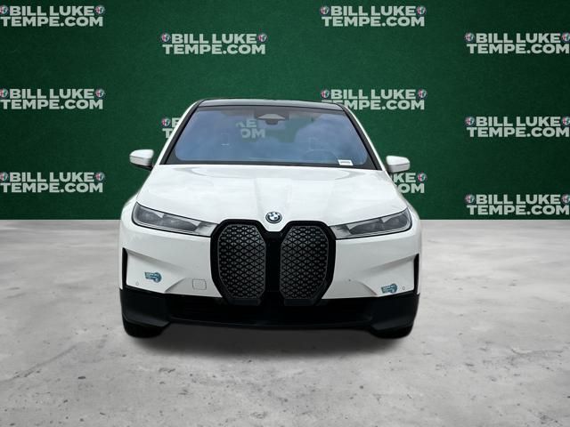 2022 Bmw iX xDrive50i photo 2