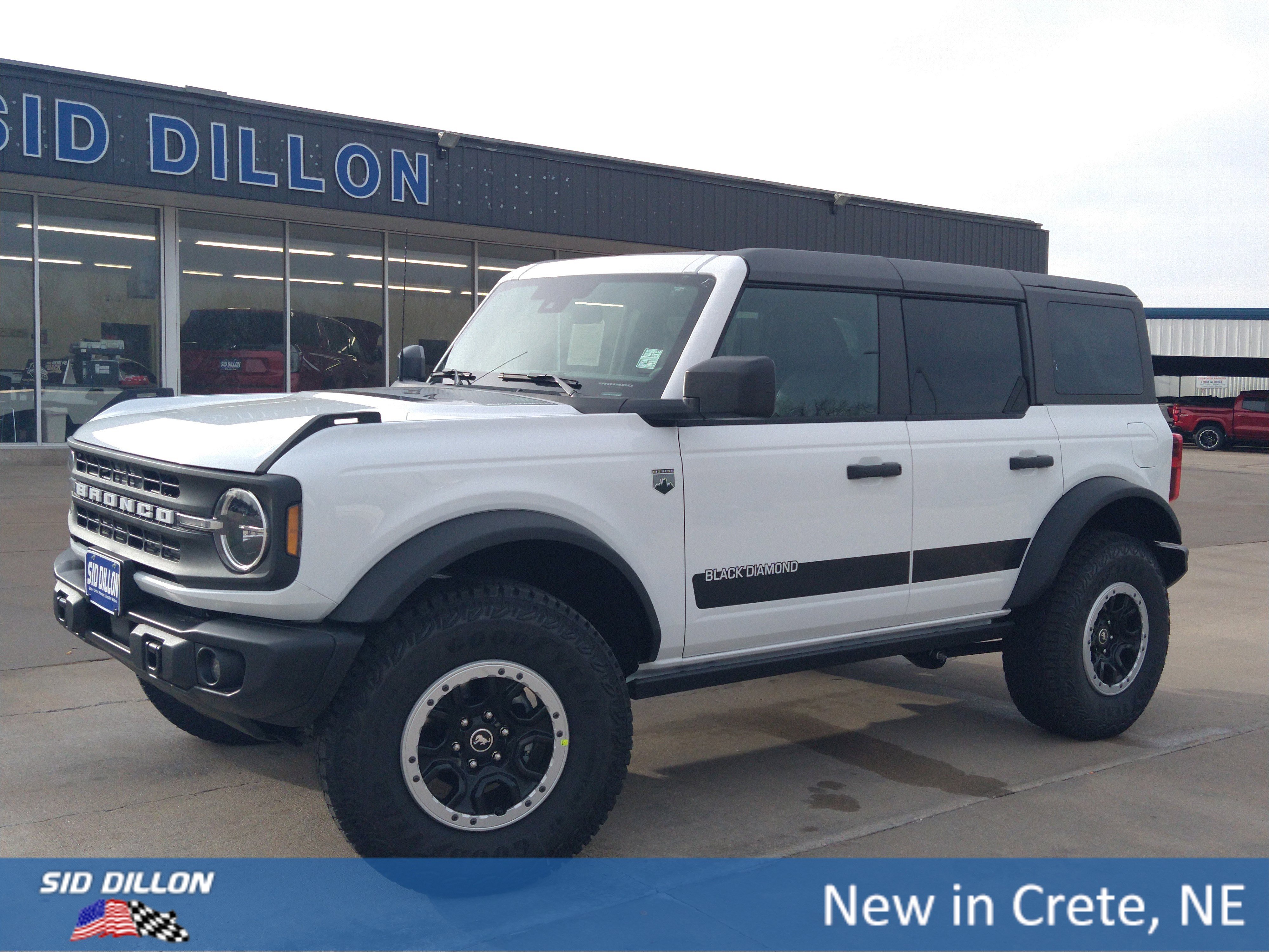 2025 Ford Bronco 4-Door Big Bend's photo