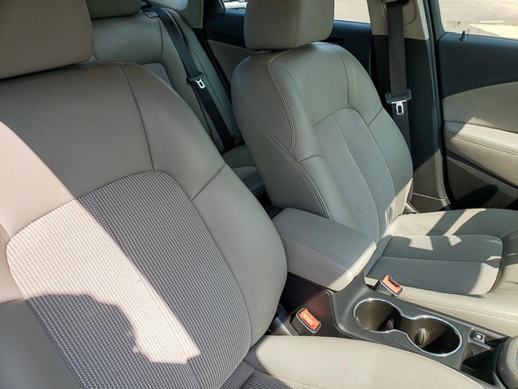 2016 Buick Verano Sport Touring photo 29