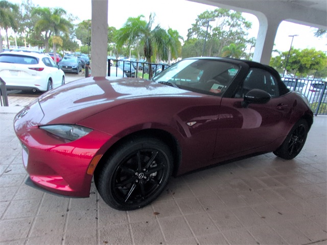 2025 Mazda MX-5 Miata Miata Sport photo 4