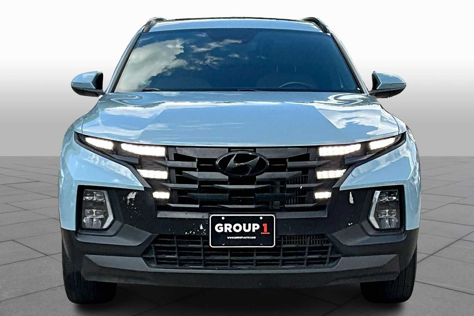 2022 Hyundai Santa Cruz SEL Premium photo 3