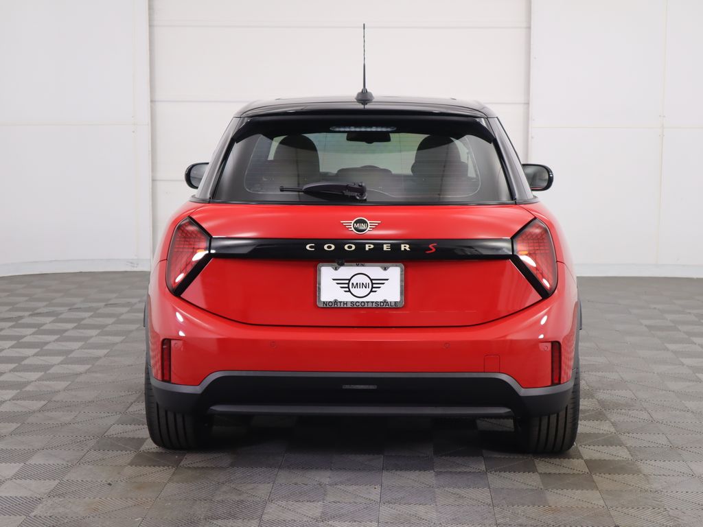 2025 Mini Cooper 4 Door Hardtop Signature photo 5