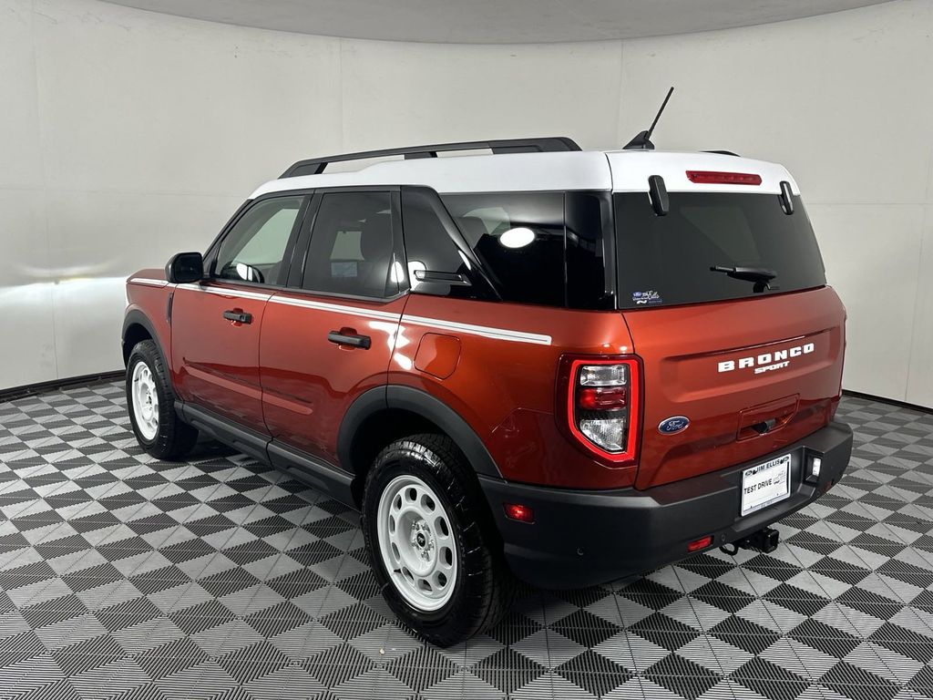 2024 Ford Bronco Sport Heritage photo 5