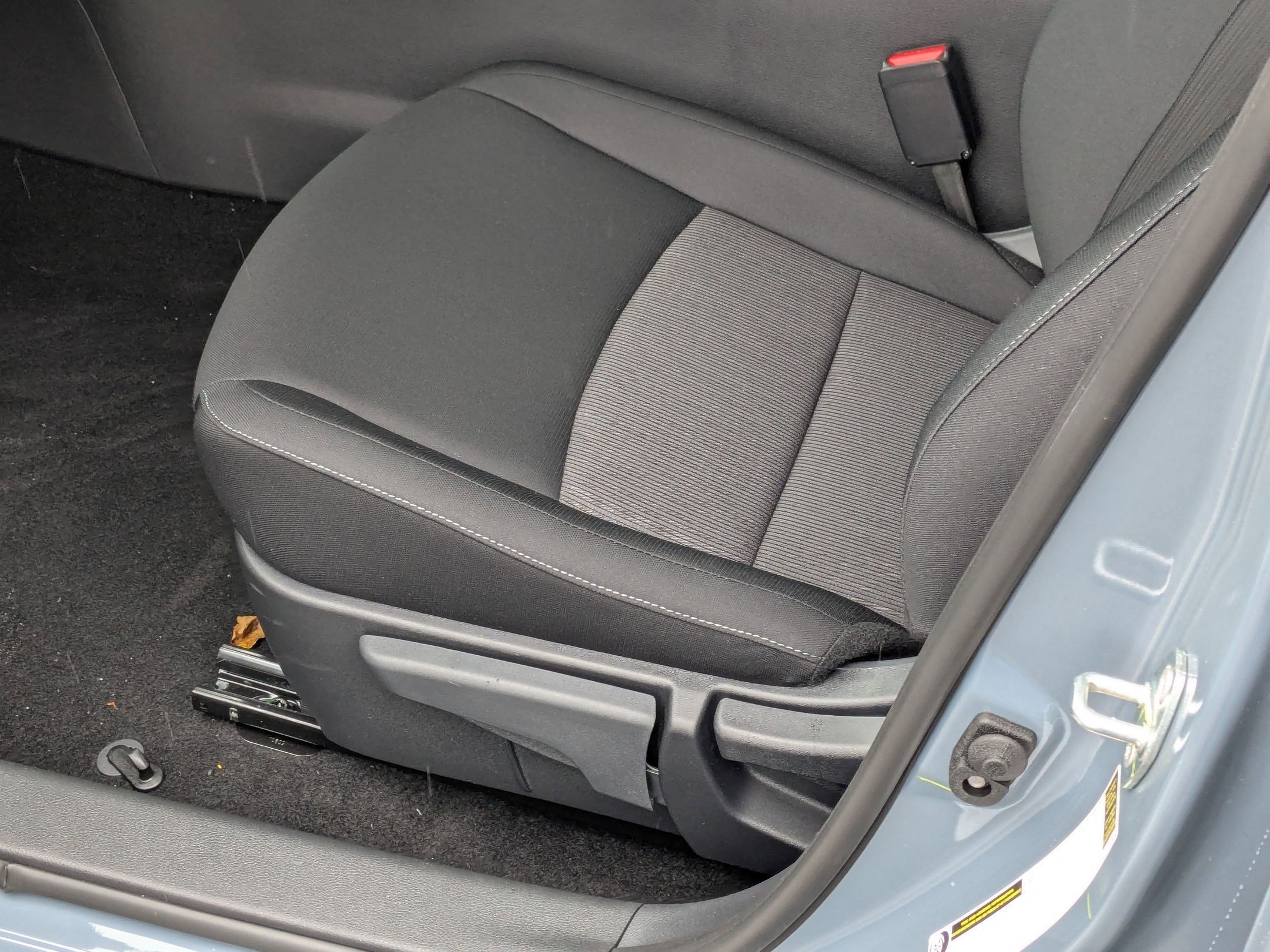 2025 Nissan Sentra SV photo 4