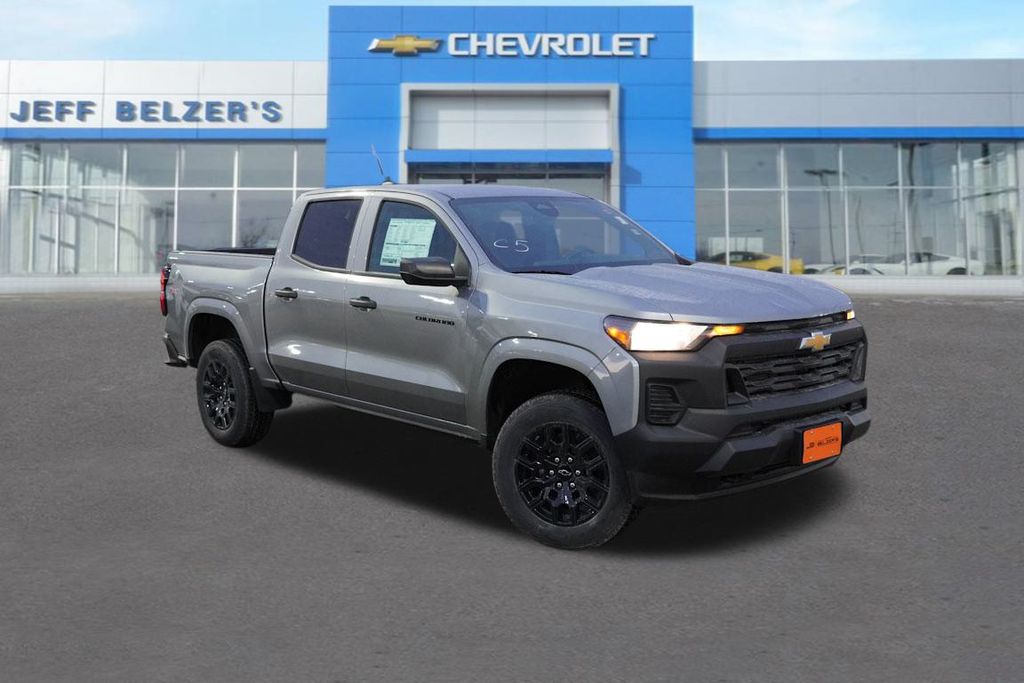 2026 Chevrolet Colorado Work Truck's photo