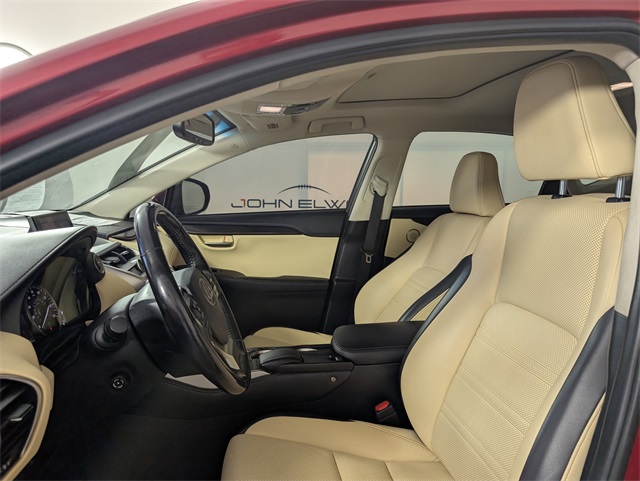 2015 Lexus NX 300h Luxury photo 11