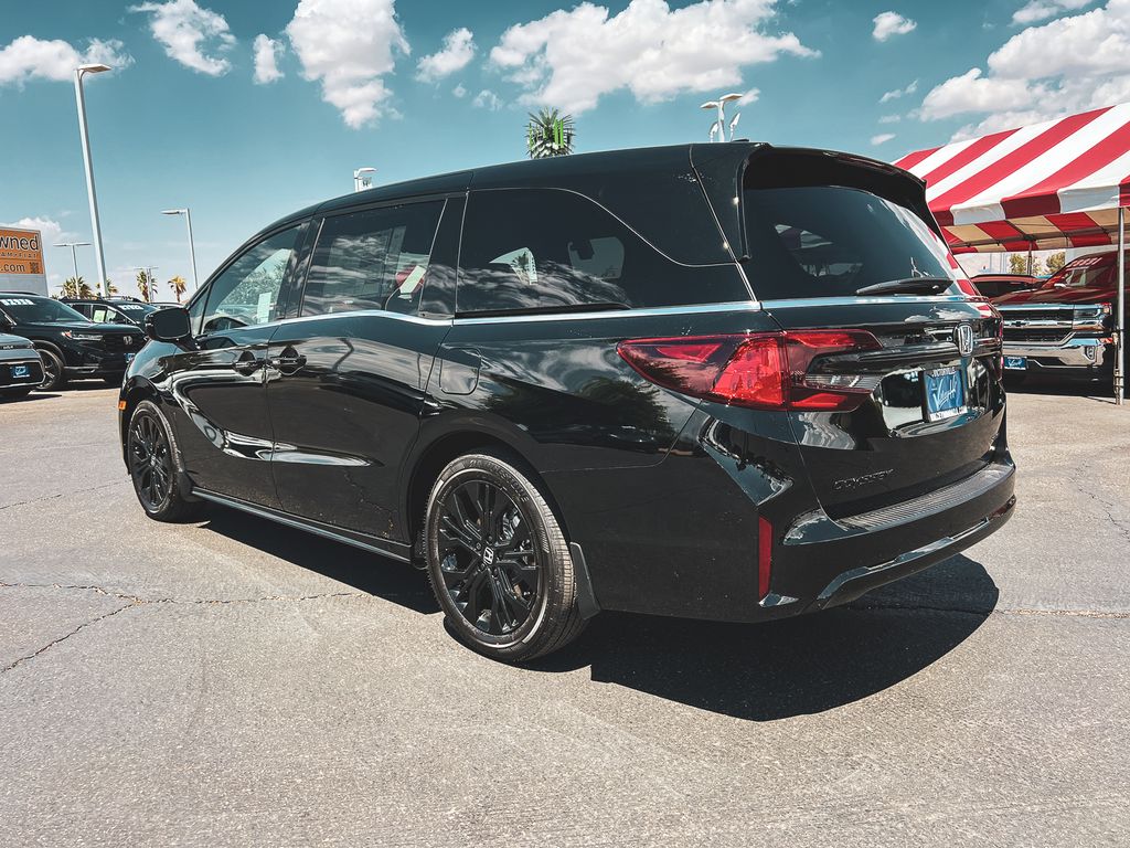2026 Honda Odyssey photo 9