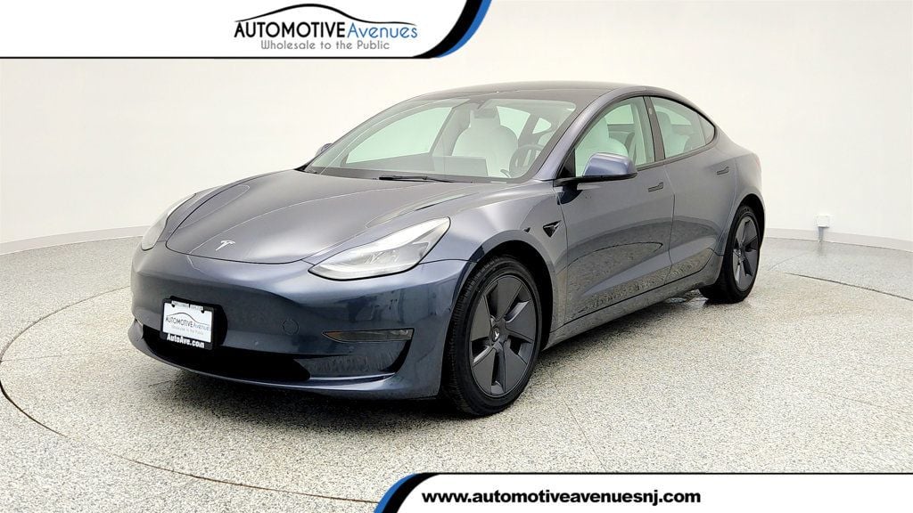 2022 Tesla Model 3 Long Range's photo