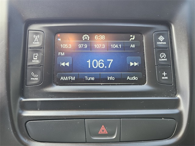 2016 Chrysler 200 LX photo 17