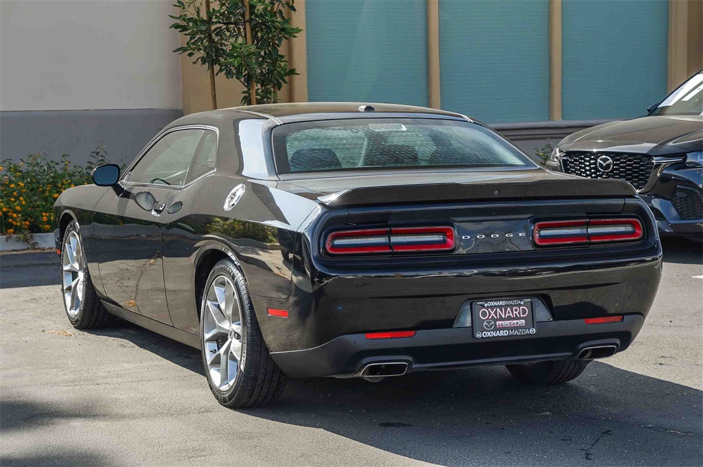 2022 Dodge Challenger GT photo 4