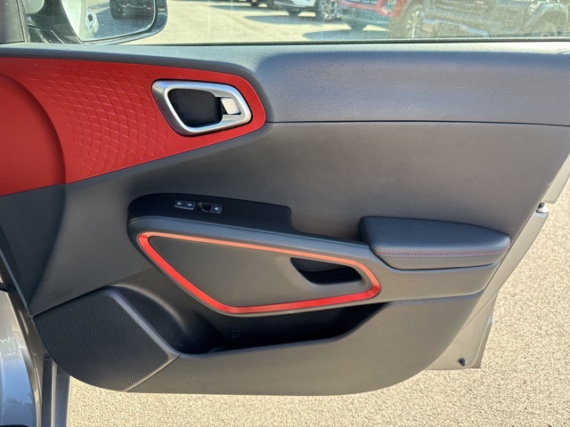 2023 Kia Soul GT-Line photo 14