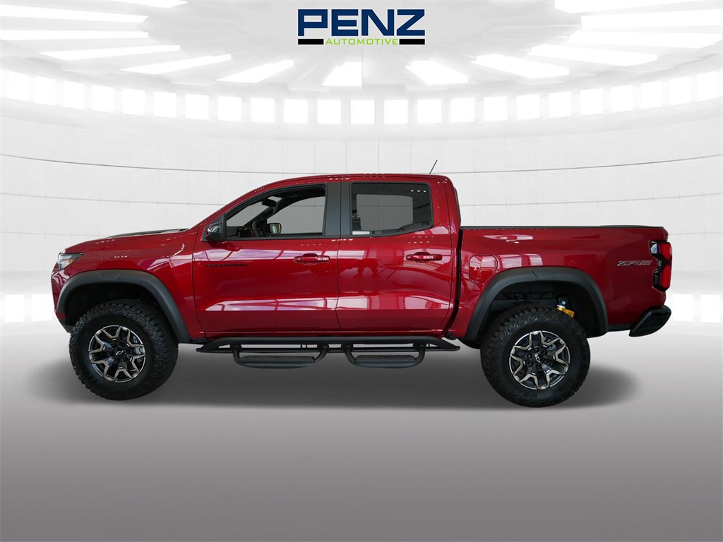 2025 Chevrolet Colorado ZR2 photo 3